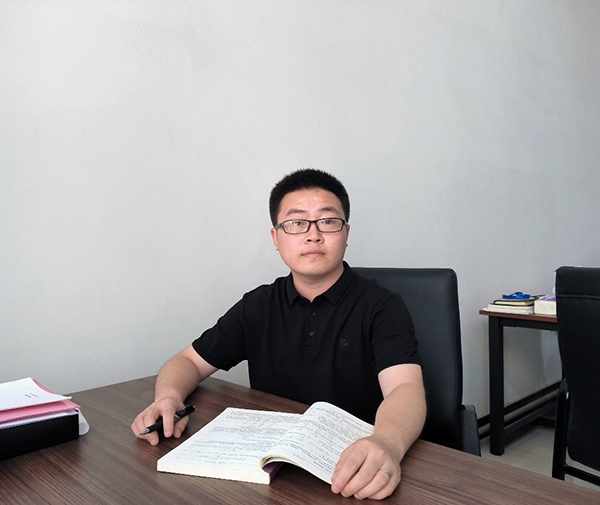 李普一